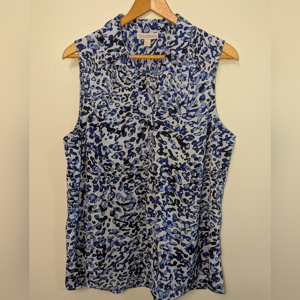 Dana Buchman Blue Cheetah Sleeveless Top W/ Gold Button Details #265
